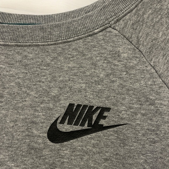 NIKE SPORTSWEAR RALLY CREW NECK SWEATSHIRT - Picture 4 of 5